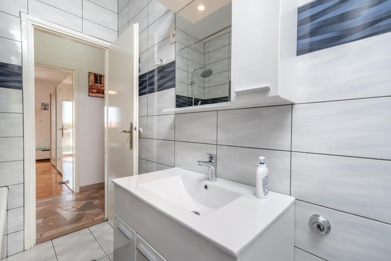 Apartment Radja Τρογκίρ Εξωτερικό φωτογραφία